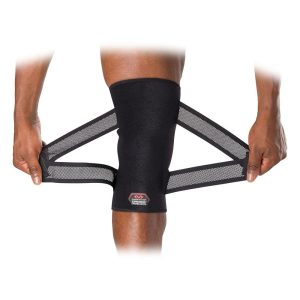 McDavid Cross Compression Knee Sleeve Black